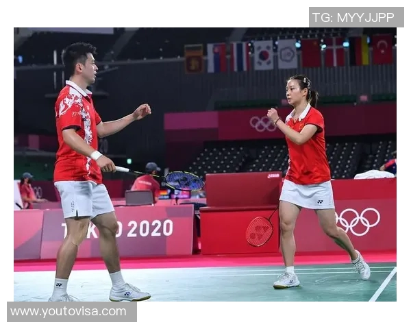 广州羽毛球队与杭州羽毛球队赛后战术分析与复盘探讨